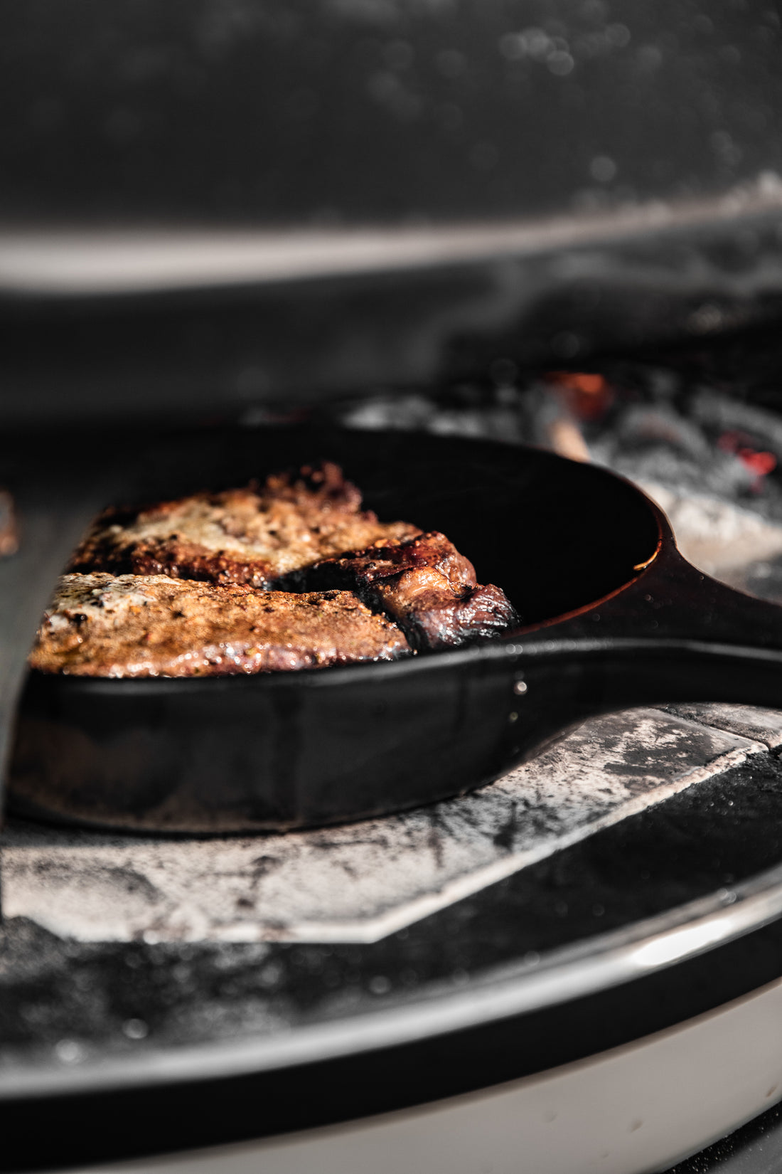 Can Xtrema Ceramic Cookware Be Used Over a Fire?